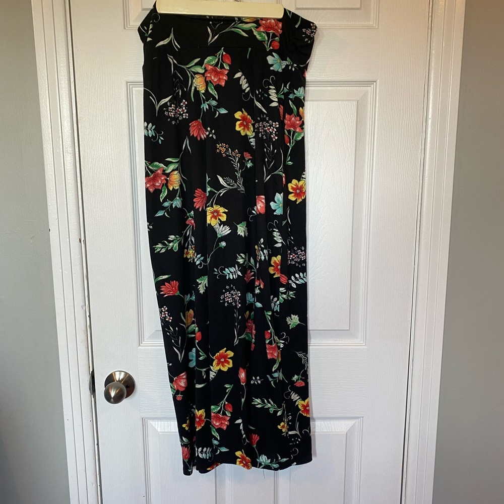 Lily Morgan Floral Black Maxi Skirt